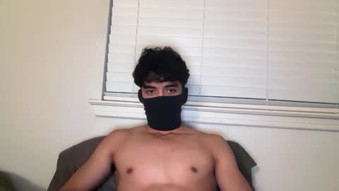 Snapshot of fitboi002 chatting on 03/28/26, 01:38 fitboi002 online show from 03/28/26, 01:38