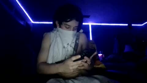 Snapshot of fitboi321 chatting on 04/01/26, 08:15 fitboi321 online show from 04/01/26, 08:15