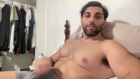 fitcurvyman4fun_69 online show from 12/22/25, 02:52