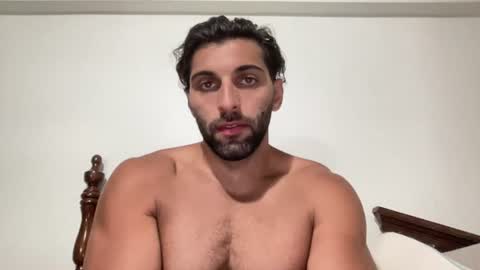Snapshot of fitcurvyman4fun_69 chatting on 06/26/26, 02:05 fitcurvyman4fun_69 online show from 06/26/26, 02:05
