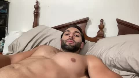 Snapshot of fitcurvyman4fun_69 chatting on 06/27/26, 06:02 fitcurvyman4fun_69 online show from 06/27/26, 06:02