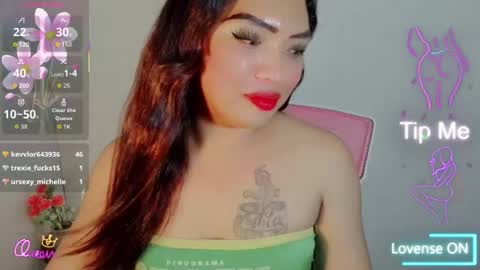 Snapshot of fitfemme_anna chatting on 07/28/26, 06:31 fitfemme_anna online show from 07/28/26, 06:31