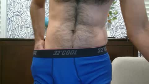 Snapshot of fitfriendlyandhairy chatting on 09/16/25, 06:09 fitfriendlyandhairy online show from 09/16/25, 06:09