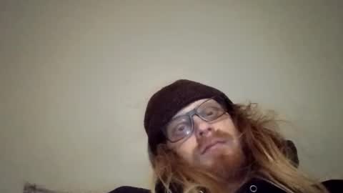 Snapshot of fitfungi7 chatting on 02/10/26, 01:32 fitfungi7 online show from 02/10/26, 01:32