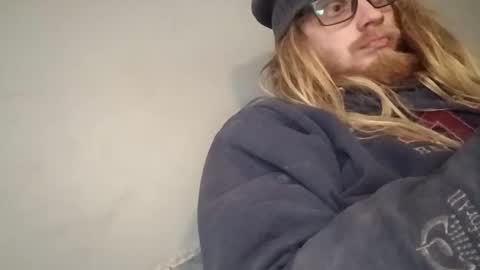 Snapshot of fitfungi7 chatting on 03/15/26, 07:31 fitfungi7 online show from 03/15/26, 07:31