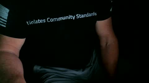 Snapshot of fitguy40 chatting on 03/02/25, 05:01 fitguy40 online show from 03/02/25, 05:01