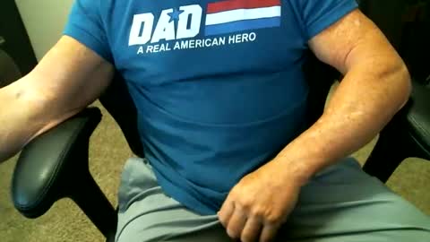 Snapshot of fitguy40 chatting on 01/12/26, 09:53 fitguy40 online show from 01/12/26, 09:53