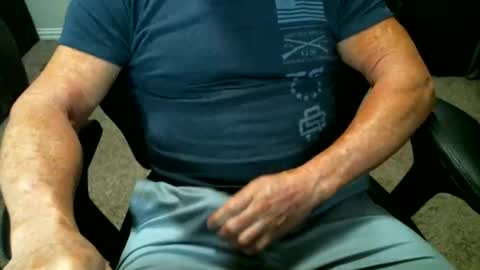 fitguy40 online show from 05/03/26, 03:45