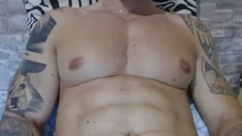 Snapshot of fitness1989 chatting on 05/31/26, 06:53 fitness1989 online show from 05/31/26, 06:53