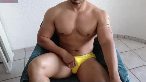 Snapshot of fitnessbody92 chatting on 02/02/26, 02:27 Farid online show from 02/02/26, 02:27