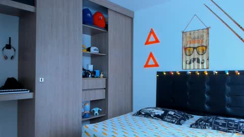 Elias Valencia online show from 02/06/25, 10:21