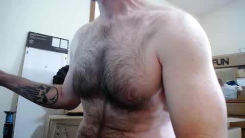 Snapshot of fitshow75 chatting on 09/20/25, 11:44  Links in Bio below online show from 09/20/25, 11:44