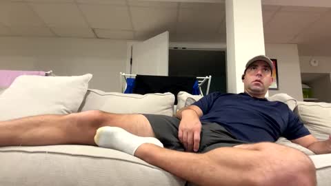 Snapshot of fittallhungdilf chatting on 10/18/25, 06:30 fittallhungdilf online show from 10/18/25, 06:30
