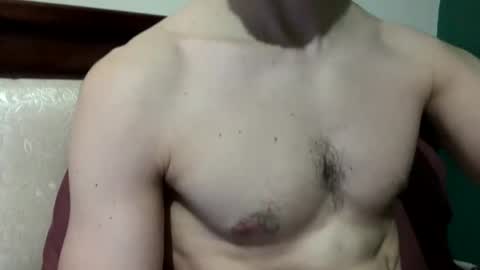 Snapshot of fittbigdick chatting on 02/28/25, 04:42 FittBoy online show from 02/28/25, 04:42