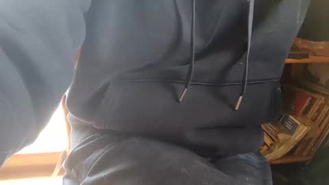 Snapshot of fiveforwilly1 chatting on 01/04/25, 11:22 Markus online show from 01/04/25, 11:22