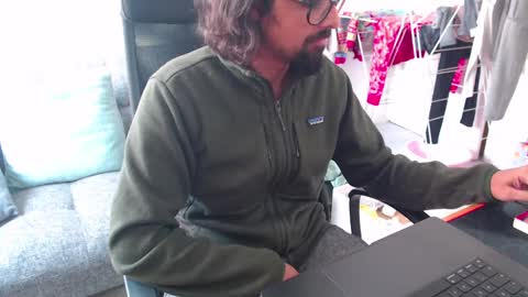 Snapshot of fizz6572 chatting on 01/13/25, 10:58 fizz6572 online show from 01/13/25, 10:58