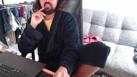 Snapshot of fizz6572 chatting on 02/07/25, 12:39 fizz6572 online show from 02/07/25, 12:39