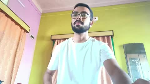 Snapshot of fizz_04_fun chatting on 04/03/26, 04:21 Ur BoyToy online show from 04/03/26, 04:21