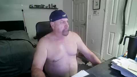 Snapshot of flaguy3233 chatting on 03/20/26, 10:03 Florida guy online show from 03/20/26, 10:03