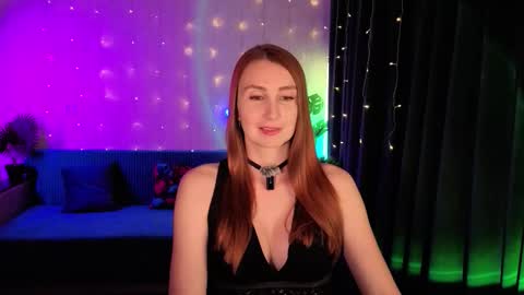 Snapshot of flamelilith chatting on 10/24/25, 07:32 Kristy online show from 10/24/25, 07:32