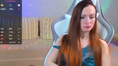 Snapshot of flamystar chatting on 02/06/25, 03:16 Yana online show from 02/06/25, 03:16