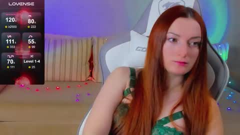 Snapshot of flamystar chatting on 10/18/25, 09:10 Yana online show from 10/18/25, 09:10