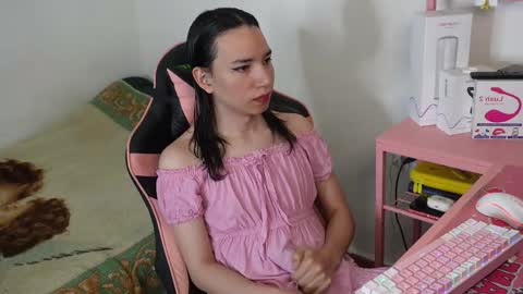 Snapshot of flaream_angel chatting on 02/14/26, 05:10 Alexa online show from 02/14/26, 05:10