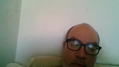 Snapshot of flashdreaming chatting on 03/08/26, 02:54 Carlo online show from 03/08/26, 02:54