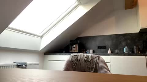 Snapshot of flashi1990 chatting on 11/01/25, 03:36 flashi1990 online show from 11/01/25, 03:36