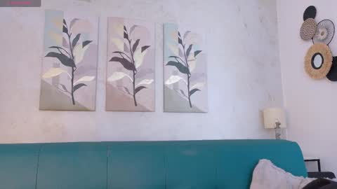 Snapshot of flavia_cruz chatting on 05/04/26, 12:56 Flavia online show from 05/04/26, 12:56