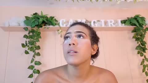 Snapshot of flavia_cruz chatting on 06/15/26, 12:07 Flavia online show from 06/15/26, 12:07