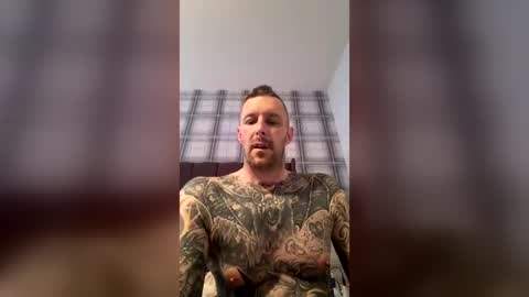 Snapshot of fletcher1985 chatting on 07/16/26, 04:35 fletcher1985 online show from 07/16/26, 04:35