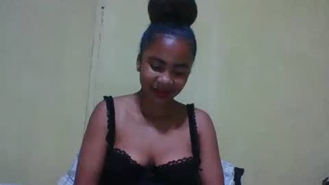 Snapshot of fleurissa chatting on 10/20/25, 02:06 fleurissa online show from 10/20/25, 02:06
