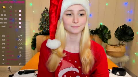 Snapshot of fleximona chatting on 12/20/24, 09:43 FlexiMona online show from 12/20/24, 09:43