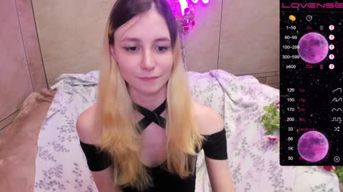 Snapshot of fleximona chatting on 01/31/25, 03:44 FlexiMona online show from 01/31/25, 03:44