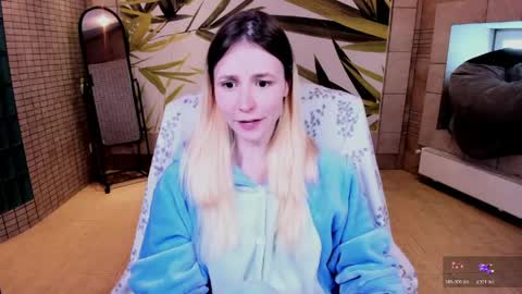 FlexiMona online show from 05/16/26, 09:06