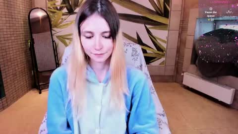 FlexiMona online show from 05/16/26, 10:36