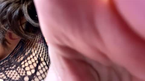 Snapshot of flexyroxxxy chatting on 11/28/25, 06:21 Roxy online show from 11/28/25, 06:21