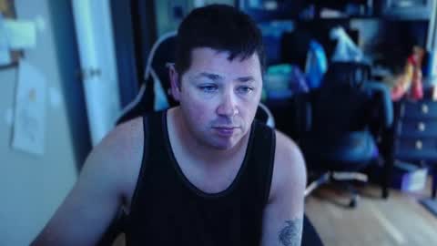 Snapshot of flguy_mike chatting on 03/20/26, 01:38 FL guy online show from 03/20/26, 01:38