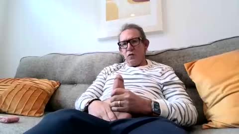 Snapshot of flirtofcharleston chatting on 03/10/25, 08:12 Flickrbrite online show from 03/10/25, 08:12