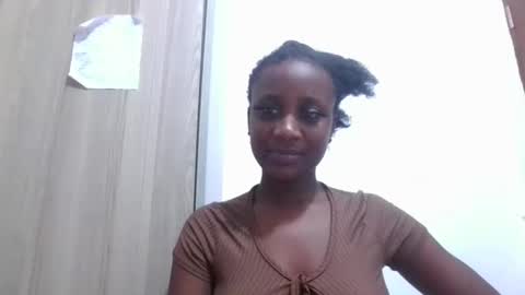flirty_arrya online show from 04/12/26, 08:58