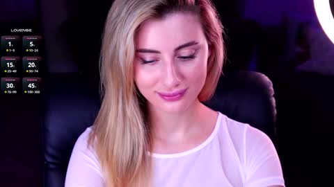 Snapshot of flirty_kitty1 chatting on 11/06/25, 10:43 Elizaveta -Lisa online show from 11/06/25, 10:43