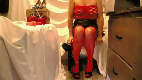 flirtydirtyfiona online show from 11/23/25, 07:35