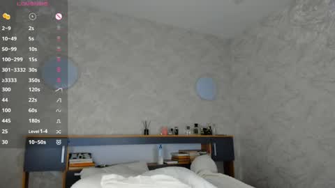 Snapshot of flirtykitty_ chatting on 05/14/26, 03:46 Emely online show from 05/14/26, 03:46