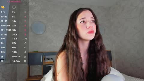 Snapshot of flirtykitty_ chatting on 05/15/26, 03:13 Emely online show from 05/15/26, 03:13