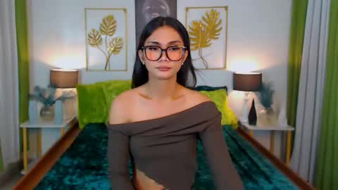 Marga online show from 09/23/25, 06:55