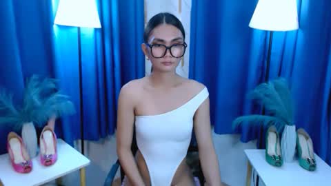 Snapshot of flirtymarga chatting on 03/24/26, 05:29 Marga online show from 03/24/26, 05:29
