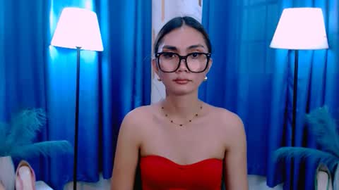 Snapshot of flirtymarga chatting on 04/12/26, 01:54 Marga online show from 04/12/26, 01:54