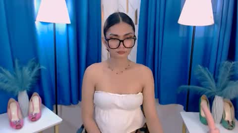 Snapshot of flirtymarga chatting on 04/29/26, 02:15 Marga online show from 04/29/26, 02:15