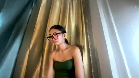 Snapshot of flirtymarga chatting on 07/16/26, 04:51 Marga online show from 07/16/26, 04:51